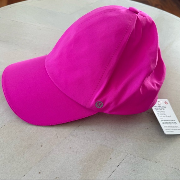Lululemon Fast & Free Run Hat Pow Pink NWT 🌸🌸🌸 - Picture 6 of 9
